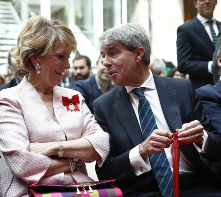 Aguirre: "Casado ha querido dar una patada a Santiago Abascal en mi trasero"