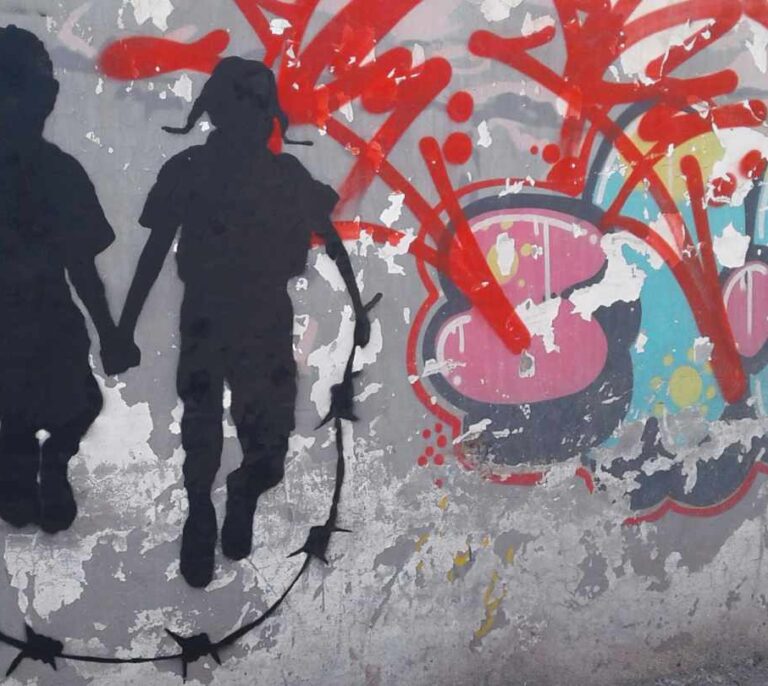 Cake $, el otro Banksy del muro de Cisjordania