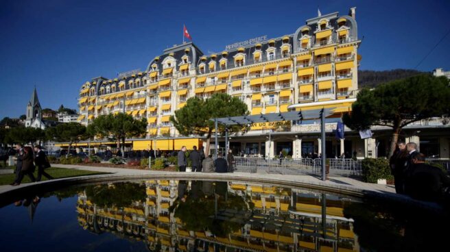 Fachada del hotel Montreux-Palace, donde se celebra la reunión anual del Club Bilderberg.