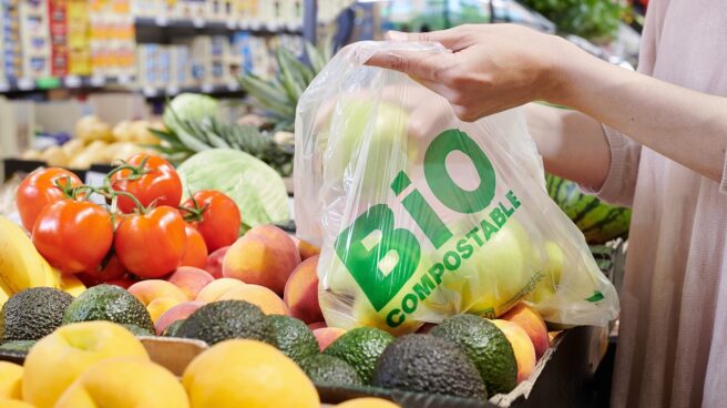Lidl retirará las bolsas de plástico para frutas y verduras.