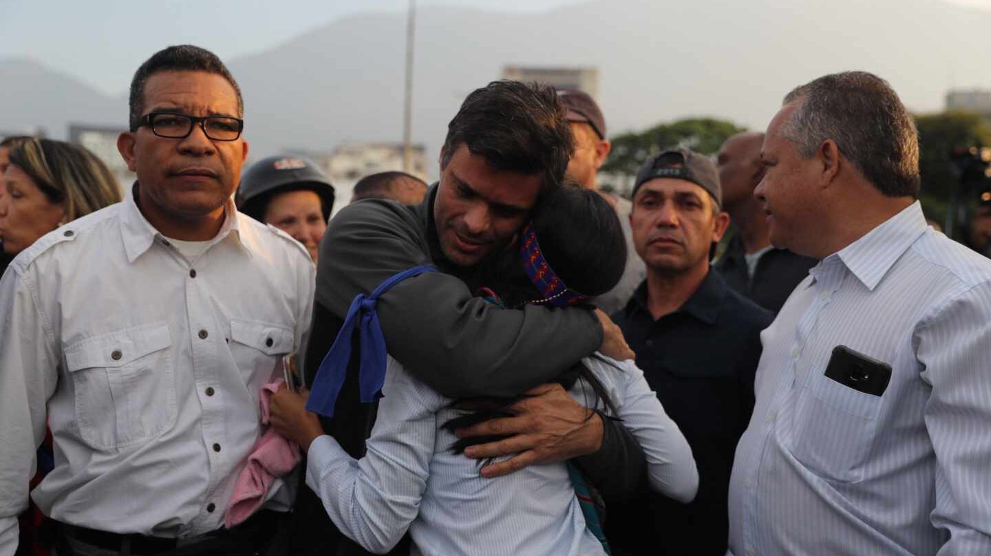 Leopoldo López, en Caracas tras su liberación.