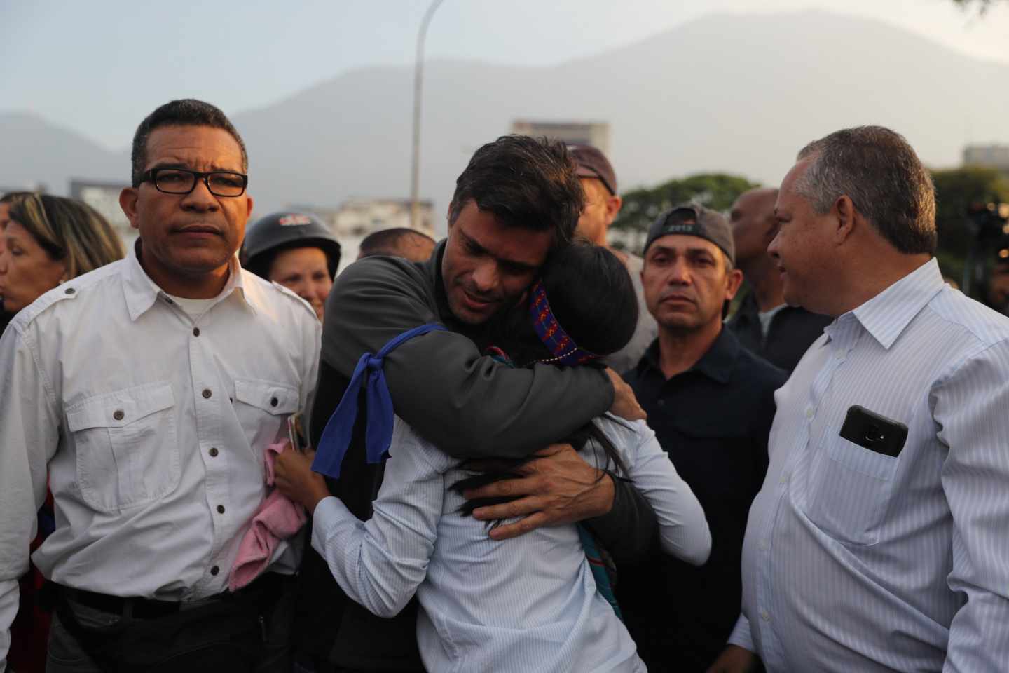 Leopoldo López, en Caracas tras su liberación.