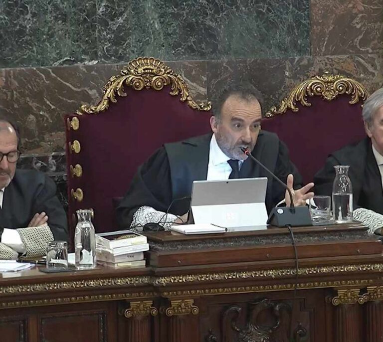 Marchena abronca a dos testigos: "No viene aquí para expresar su grado de alucinación"