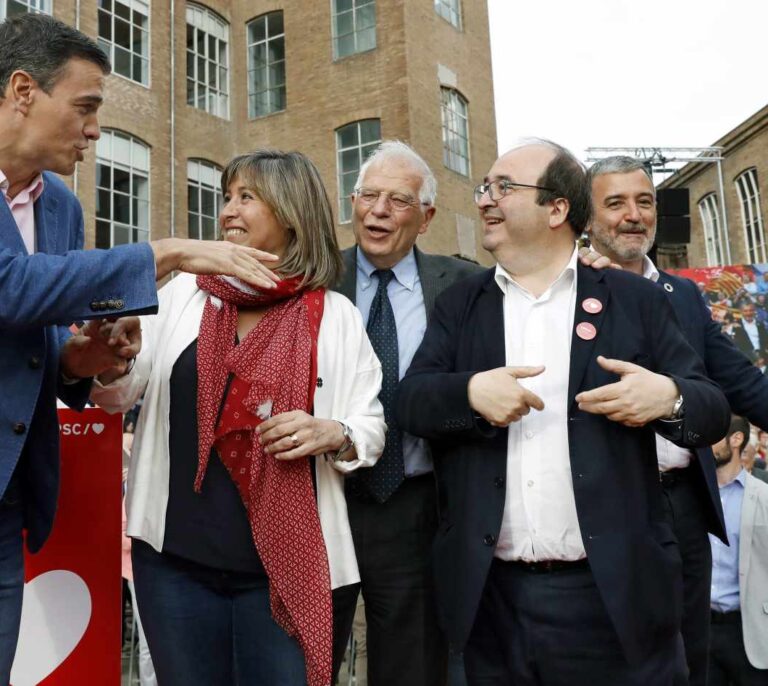 Sánchez se crece en Barcelona y ataca a los independentistas por el veto contra Iceta