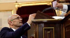 Rafael Hernando interrumpe el acatamiento de la Constitución de Romeva en el Senado