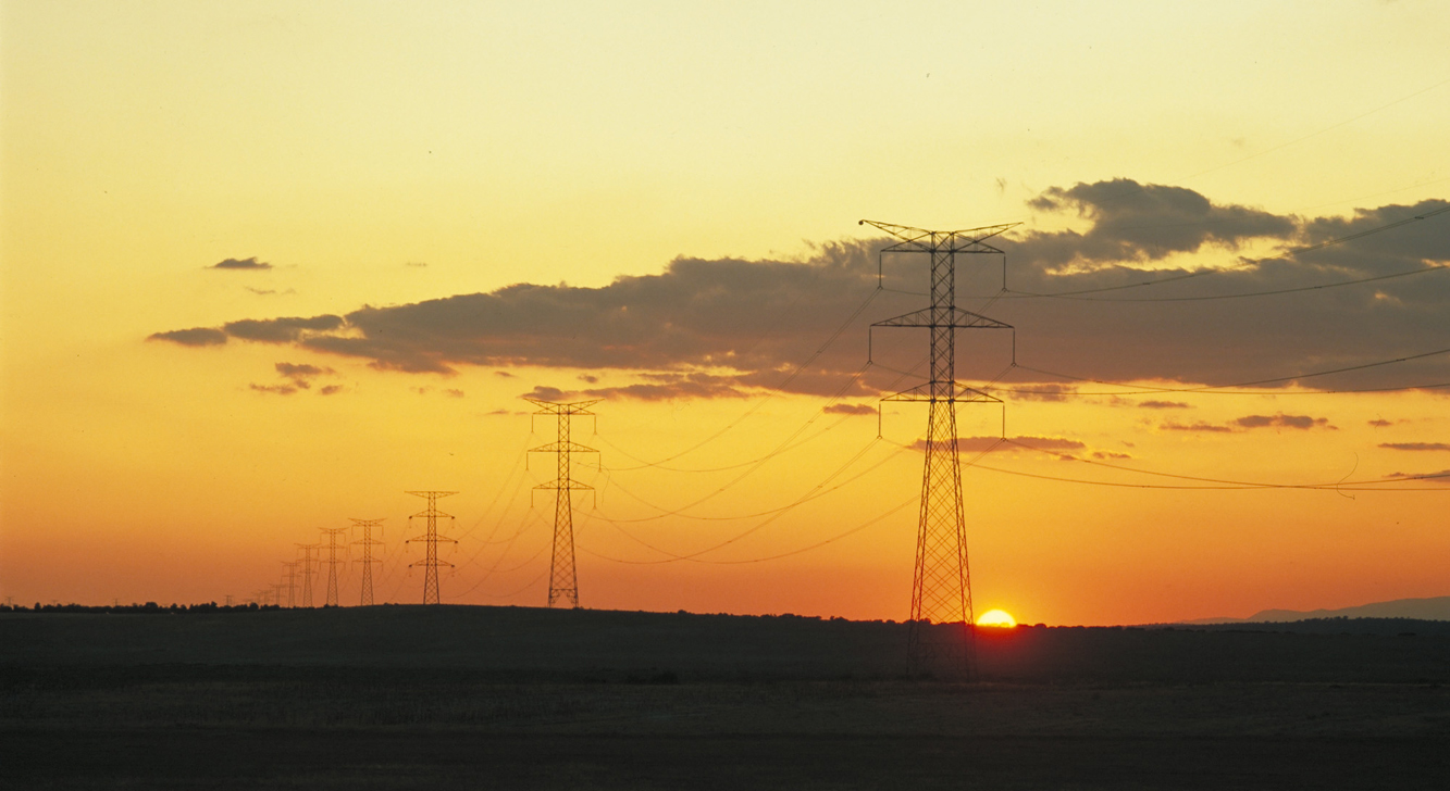 Tendidos de Red Eléctrica de España.