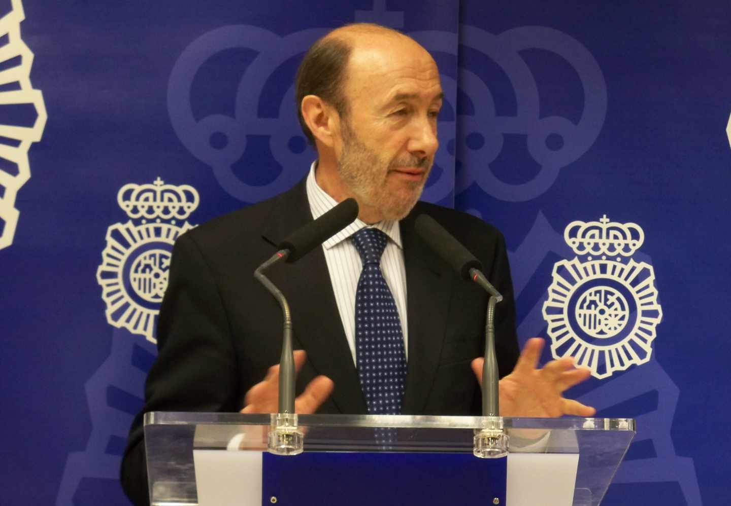Alfredo Pérez Rubalcaba, en una comparecencia informativa durante su etapa como ministro del Interior.