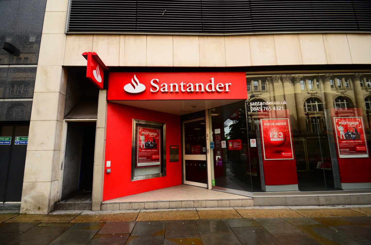 Oficina de Santander en Manchester