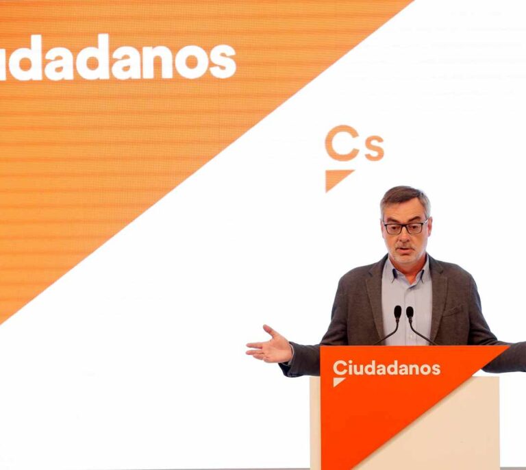 Villegas acusa a Sánchez de hacer "teatro del malo" al pedir la abstención de Ciudadanos