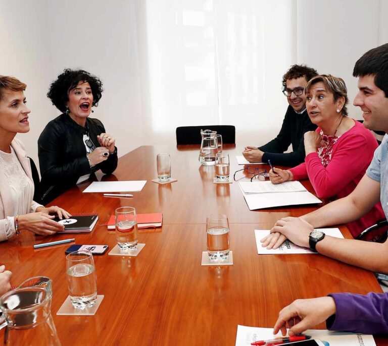 El PSN no se siente desautorizado y prosigue las negociaciones en Navarra