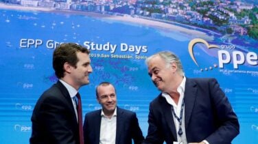 Casado alerta ante el nacionalismo y el populismo: "Son el 'fantasma' que asoló de muerte y terror Europa"