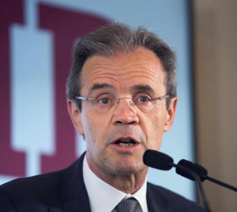 Jordi Gual regresa al IESE tras su adiós en la presidencia de Caixabank