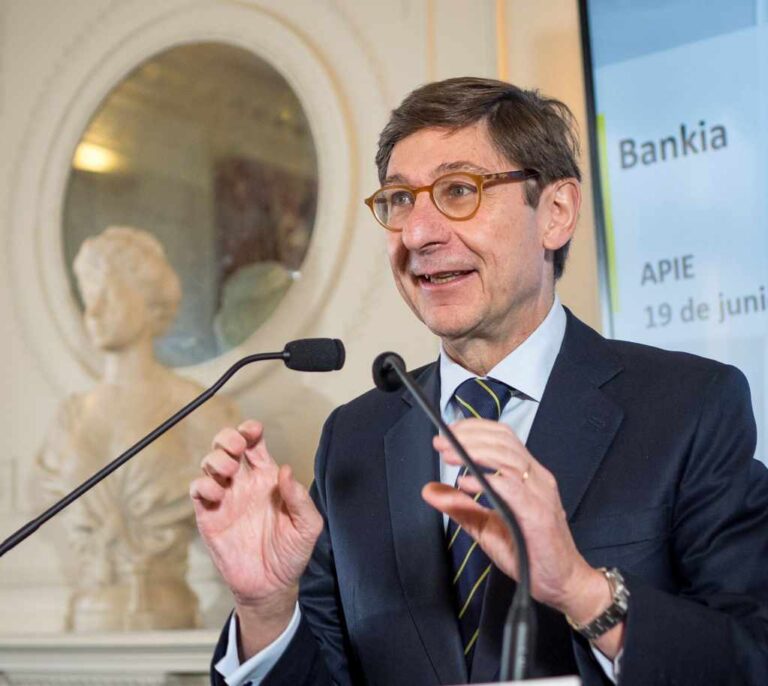 Bankia se compromete a repartir 2.500 millones en dividendos pese a los tipos bajos