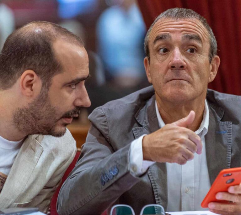 Los barones de Podemos se hacen fuertes en gobiernos regionales frente a Pablo Iglesias