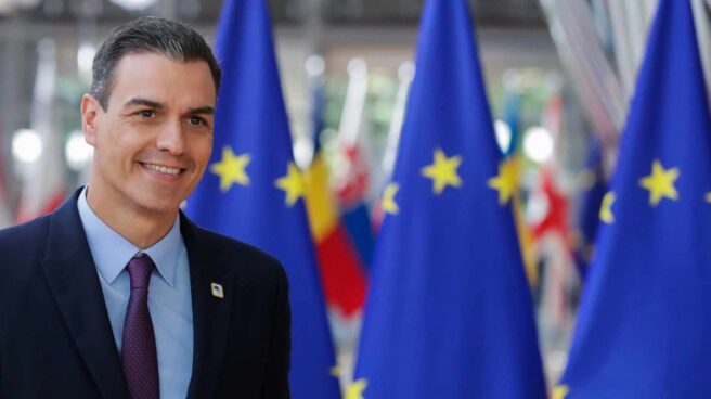 Sánchez se retrata: "Llevamos doce meses gobernando con Unidas Podemos"