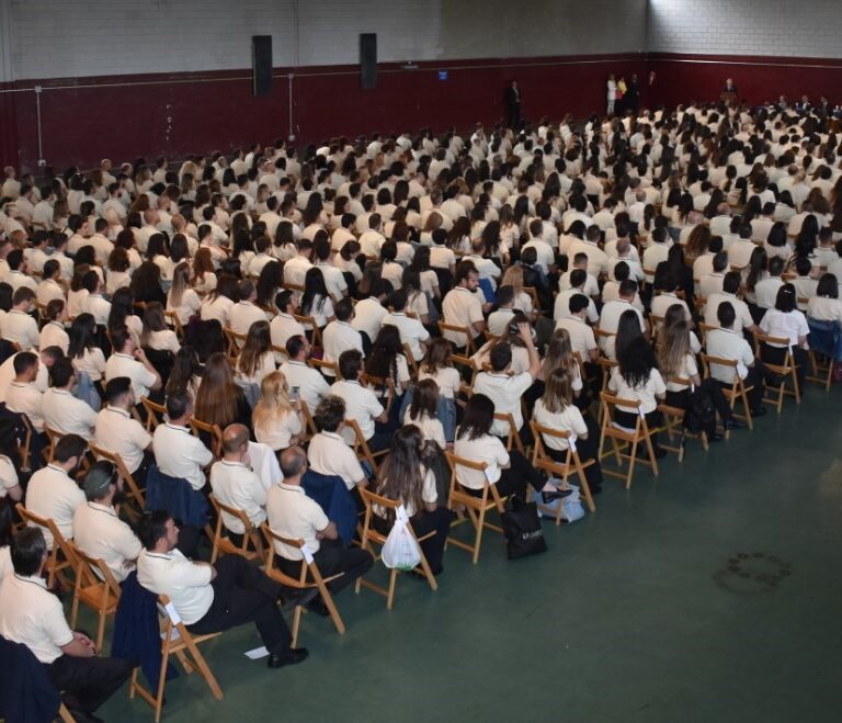 Una criminóloga de 23 años, número uno de los 832 nuevos funcionarios de Prisiones