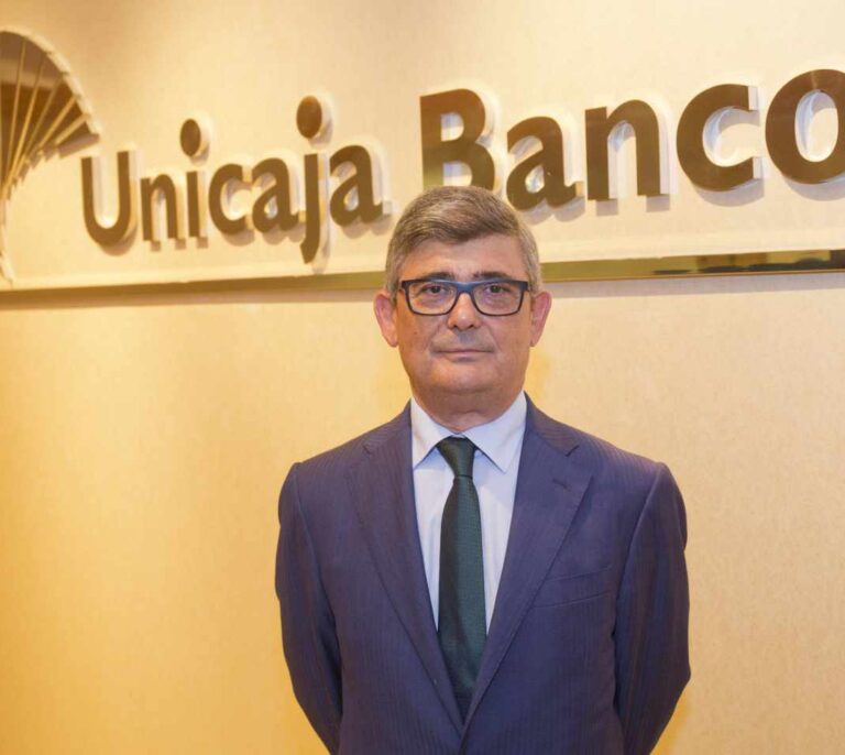Unicaja sustituye a su consejero delegado tras el fracaso de su fusión con Liberbank