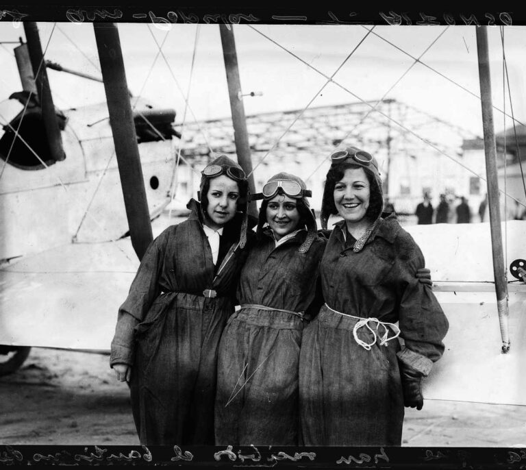 Cien años de aviación comercial en España