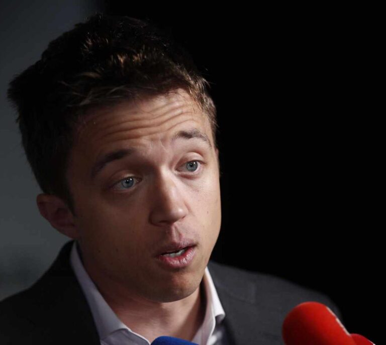 Errejón plantea una reunión a tres con Cs y PSOE para que Vox no sea llave de gobierno