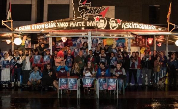 Coca Cola se disculpa con las víctimas por su utilización en una fiesta que honró a presos de ETA