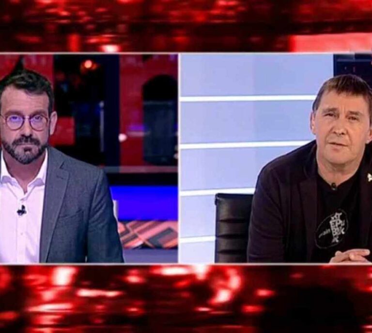 TVE compensa el malestar por la entrevista a Otegi invitando hoy a las víctimas al mismo programa