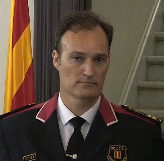 Sallent, el pedigrí independentista se impone al frente de los Mossos