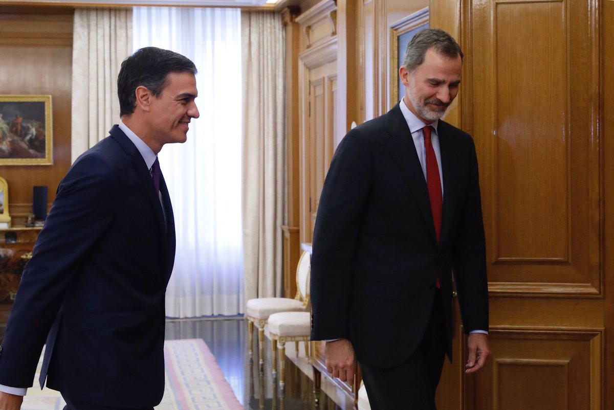 Pedro Sánchez y el Rey Felipe.