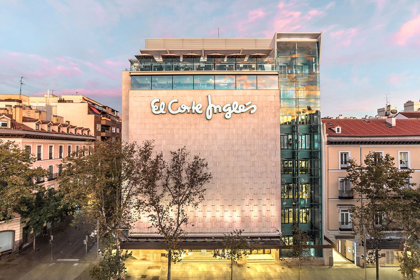 El Corte Inglés registra su mayor beneficio desde 2010 pese al estancamiento del negocio de moda.