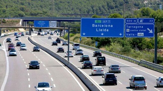 La receta para ahorrar petróleo: reducir 10 Km/h la velocidad y tres días de teletrabajo