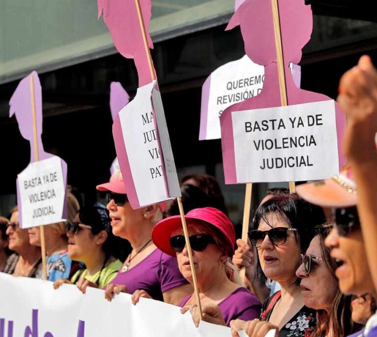 El creador del falso 'tour de la Manada' por Pamplona se enfrenta a tres años de prisión