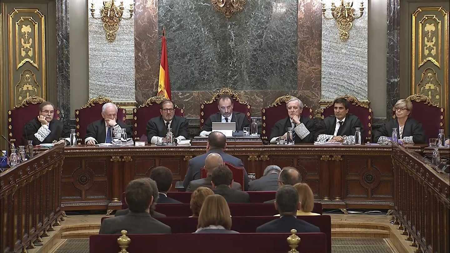 El futuro de los líderes del 'procés', en manos de seis hombres y una mujer: los miembros del tribunal