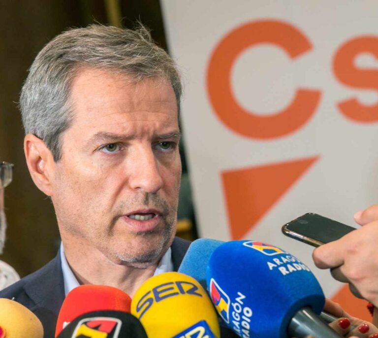 PP y Ciudadanos se dan el 'visto bueno' en Aragón y buscan el tripartito con el PAR