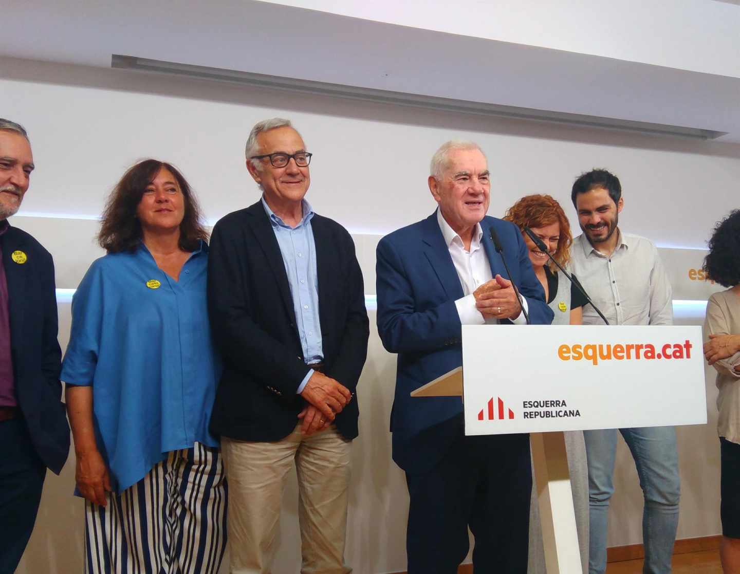 Maragall acusa a Colau de "blanquear" un pacto con PSC y Valls: "estará con las víctimas o los carceleros"