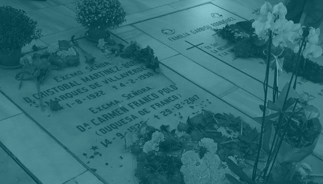 Imagen de la tumba de Carmen Franco, en La Almudena.