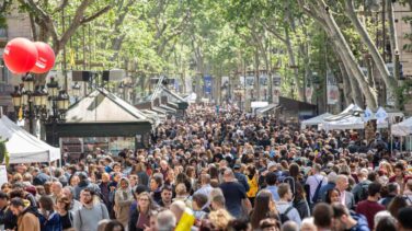 Un hombre desata el pánico en las Ramblas de Barcelona con una escopeta simulada