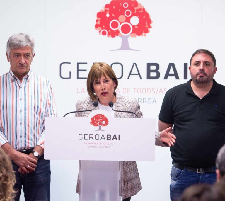 El PSOE entrega in extremis a Geroa Bai la presidencia del Parlamento de Navarra