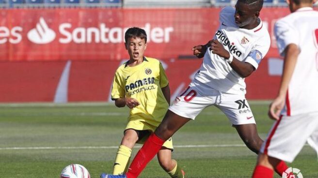 Ibrahima Sow, durante un partido con el Sevilla en LaLiga Promises.