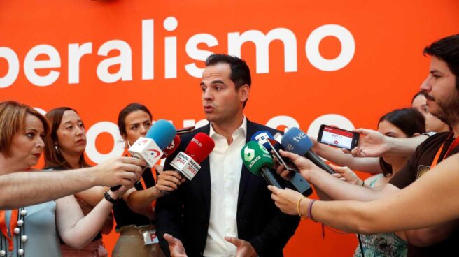 Ciudadanos cierra la puerta a pactar con Carmena en Madrid: "Está descartado"