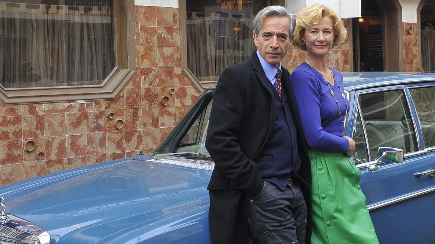 Imanol Arias y Ana Duato, durante el rodaje de Cuéntame.