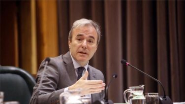 El alcalde de Zaragoza tilda de machista a un concejal de Podemos por decirle "oye, guapa" a otra edil