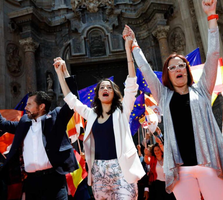 Presión sobre Cs en Murcia por un acto de Arrimadas: "24 años de PP son muchos"