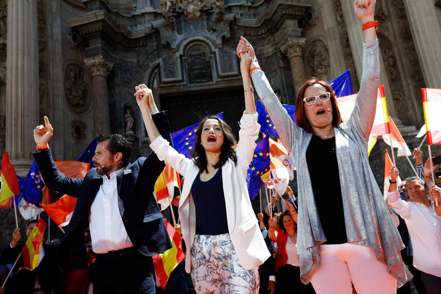 Acto de Inés Arrimadas siete días antes del 26-A en el que pidió "cambio" frente a 24 años del PP.