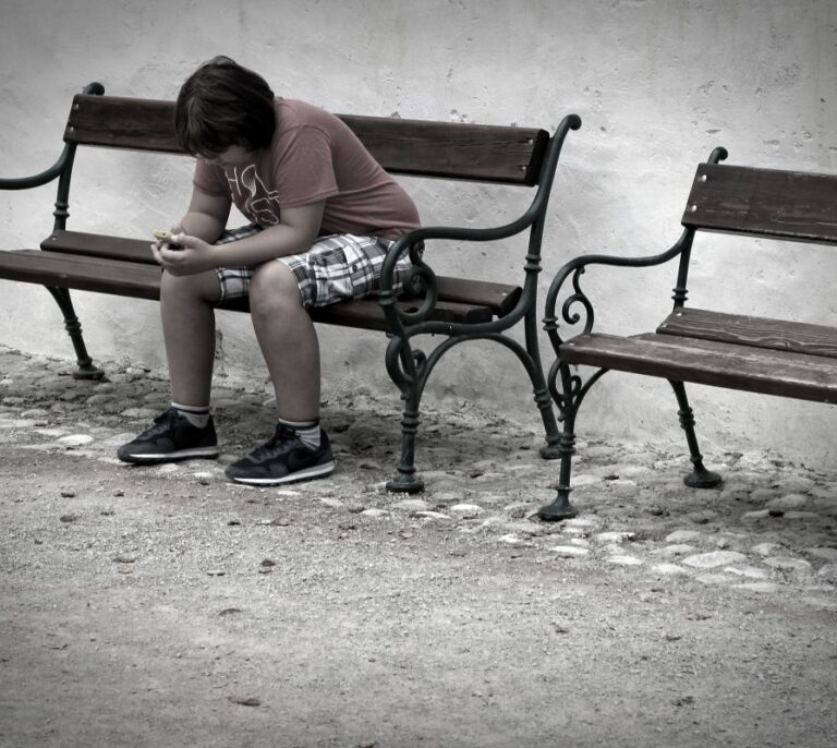 Uno de cada cinco niños entre ocho y 16 años dice estar preocupado, triste o infeliz