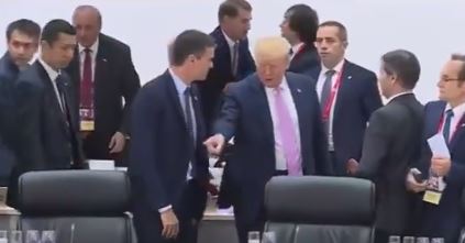 Trump señala su sitio a Sánchez en la cumbre del G-20, en Japón.