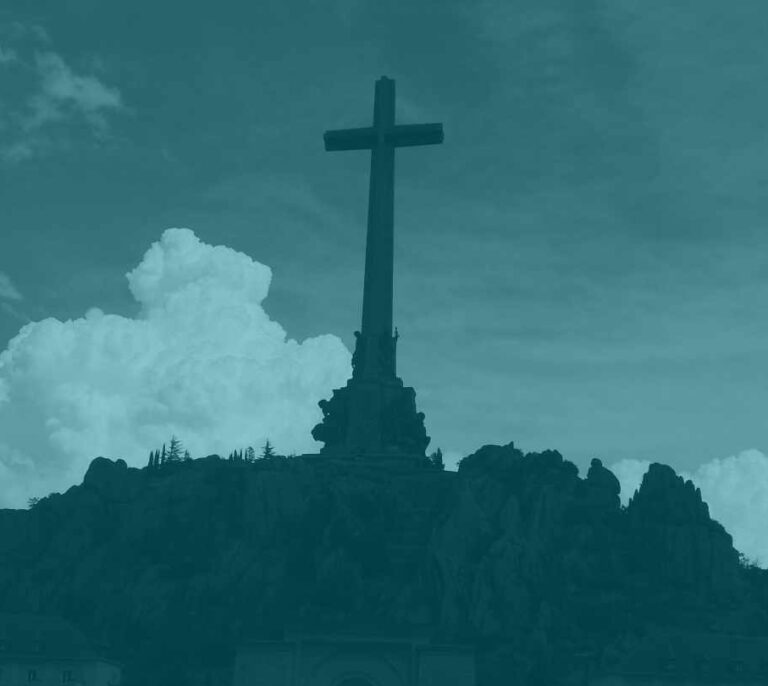 Sobre la necesaria exhumación del dictador