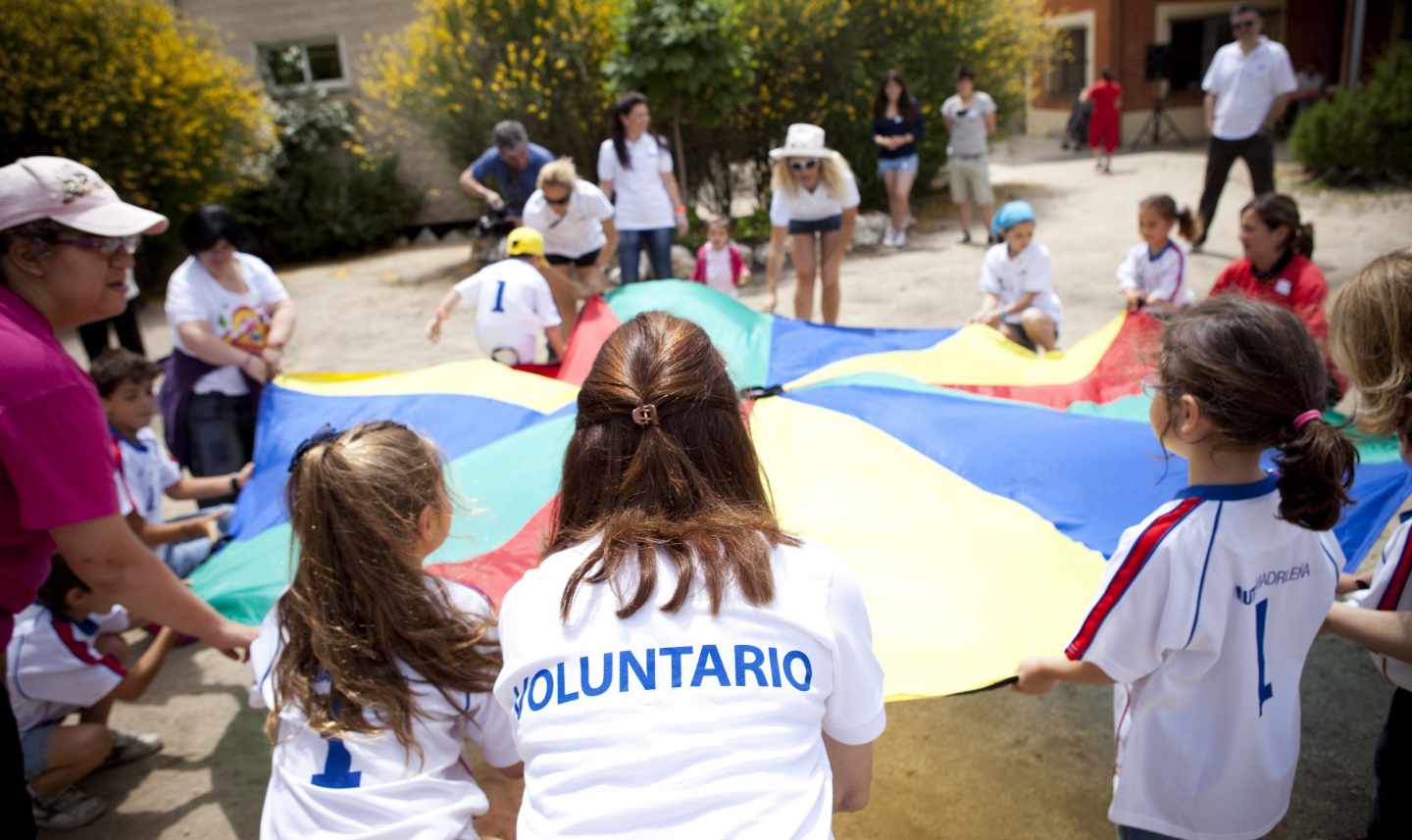 El 28% de los españoles dice haber hecho algún voluntariado el último año