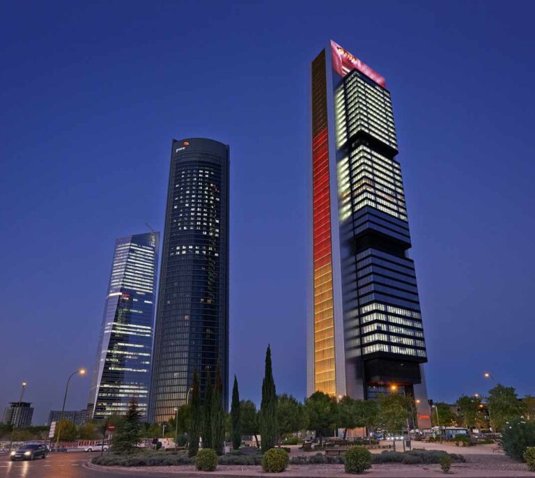 Amazon España también será inquilino de Amancio Ortega: se alojará en la Torre Cepsa