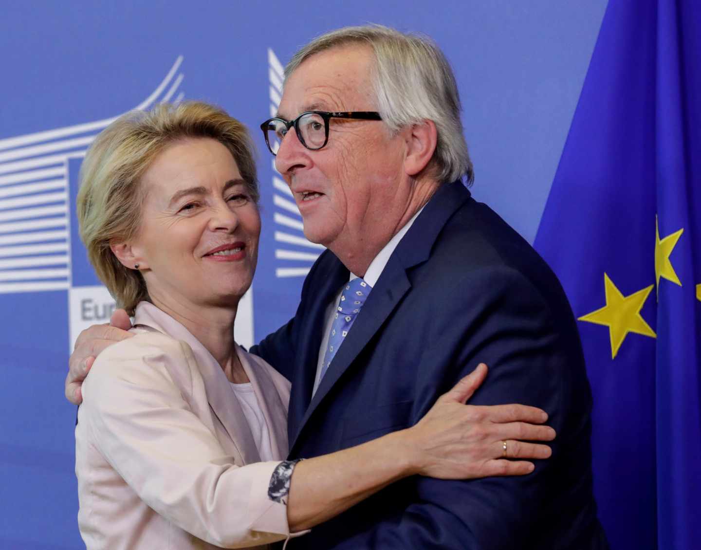 El presidente de la Comisión Europea, Jean Claude Juncker, y Ursula von der Leyen.