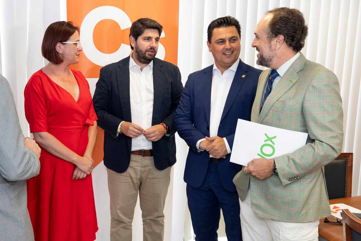 Los equipos negociadores del PP, Cs y Vox en Murcia