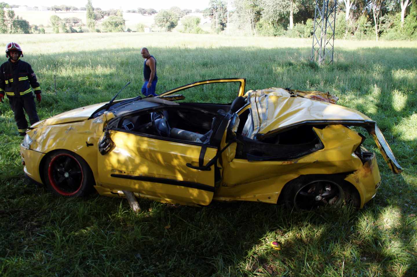 Coche accidentado en Salamanca.